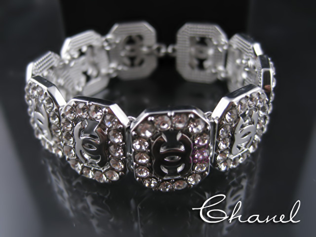 Bracciale Chanel Modello 671